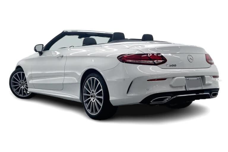 Mercedes C-Class Cabriolet - Half side rear view