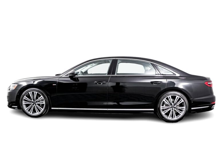 Audi A8 View from the side