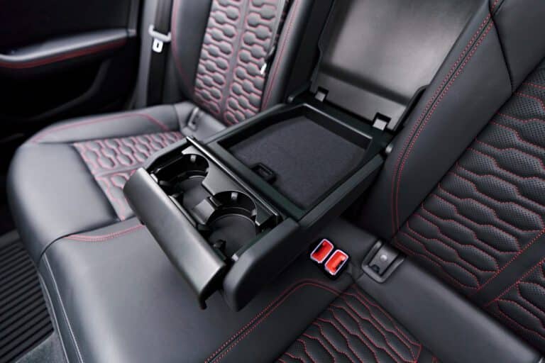 Audi RS6 Rear cup holders