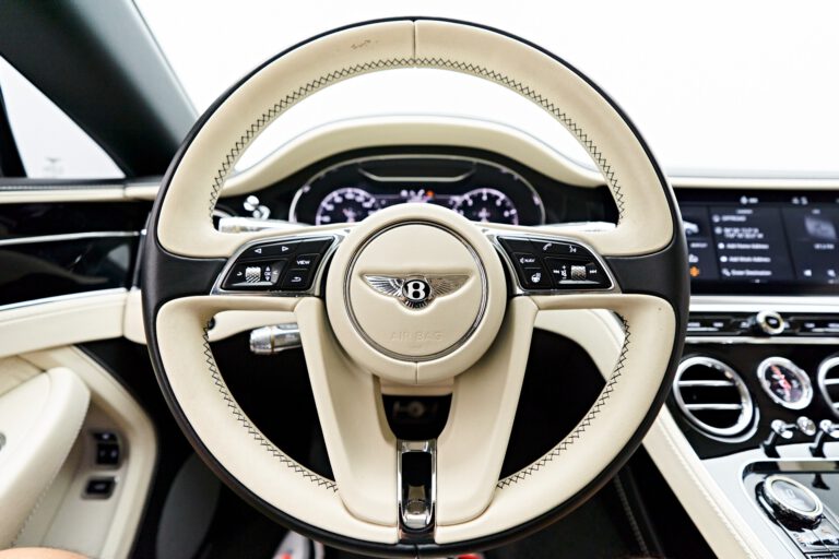 Bentley Continental GT Driving wheel