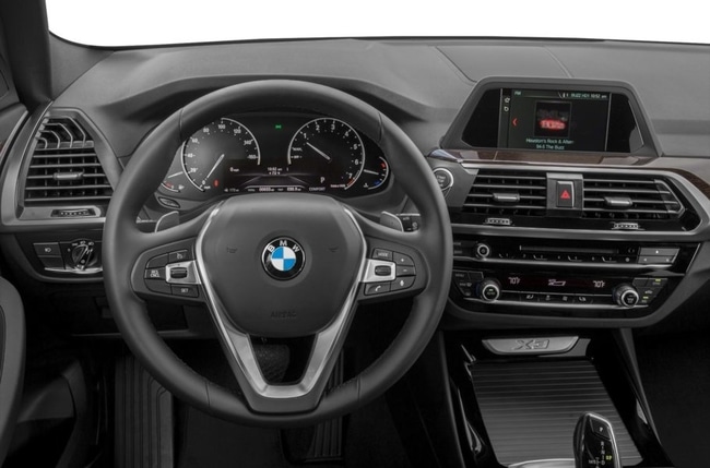 BMW X3 Driving wheel