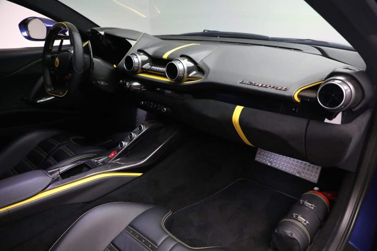 Ferrari 812 Superfast Driving cockpit
