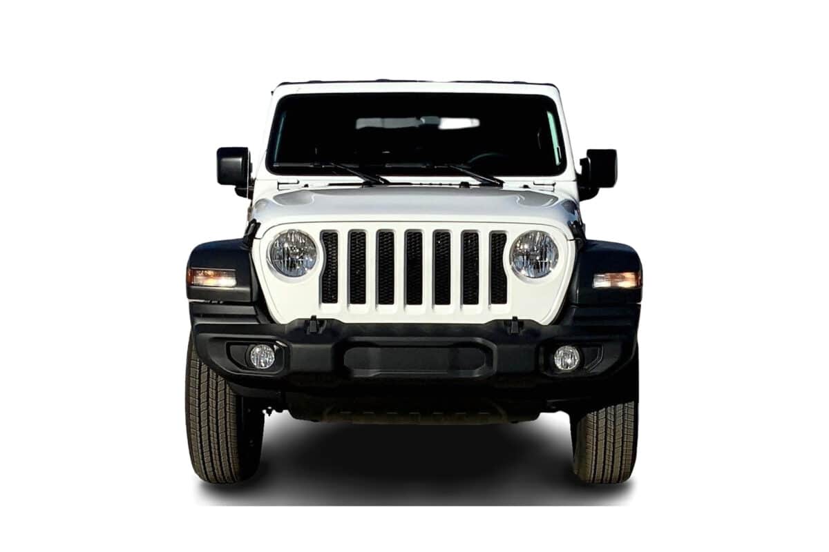 White Jeep Wrangler Front view