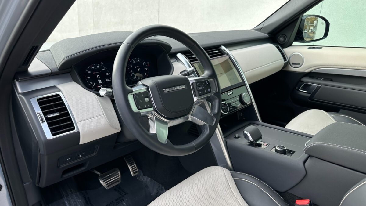 Land Rover Discovery Driving wheel