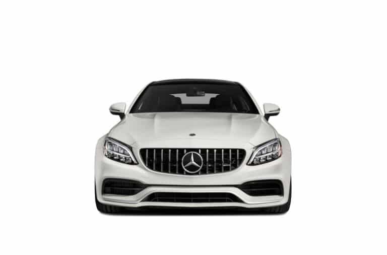 White Mercedes C63 AMG Front view
