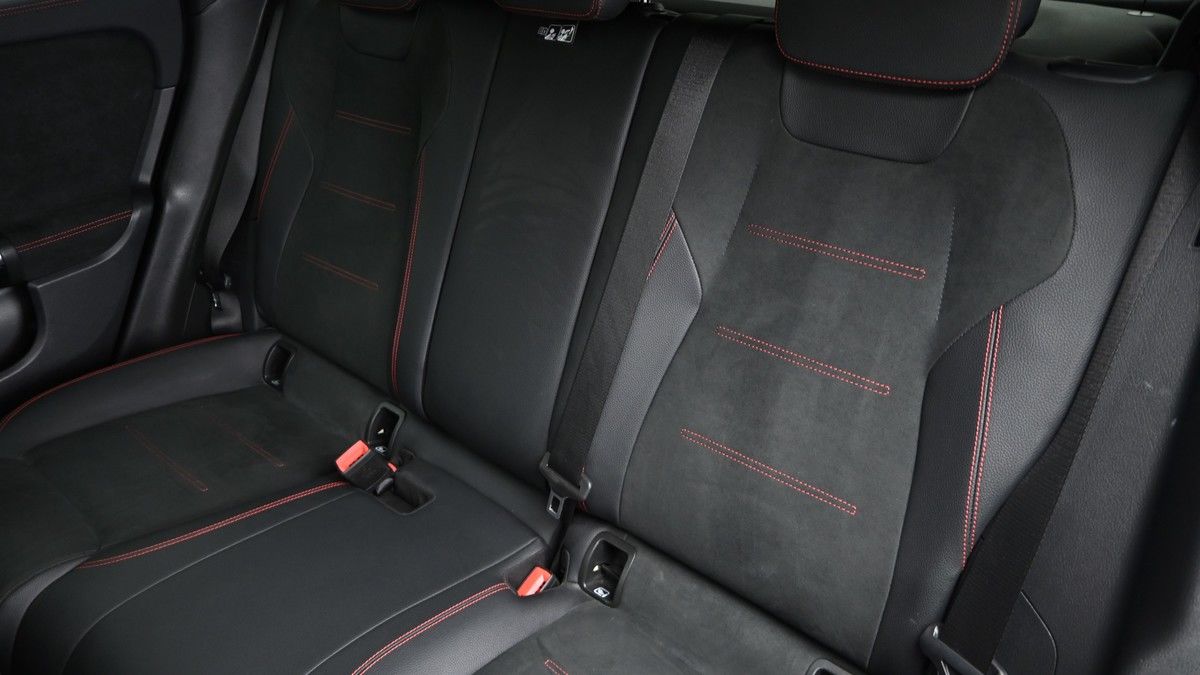 Mercedes GLA Rear seats