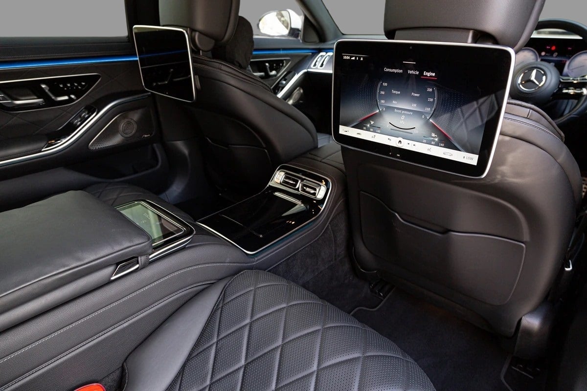 Mercedes S-Class Infotainment screens for rear seats