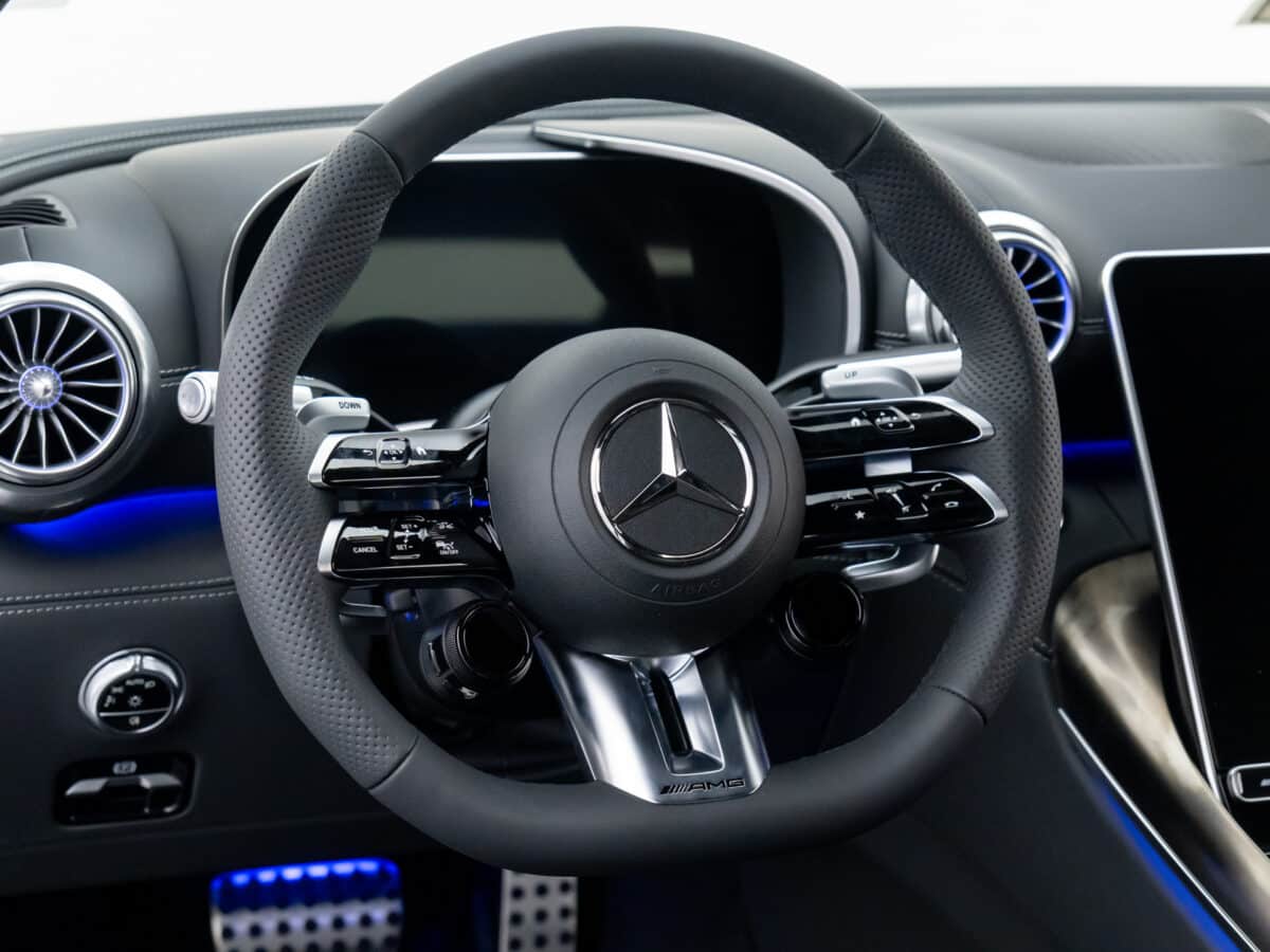 Mercedes SLC Driving wheel