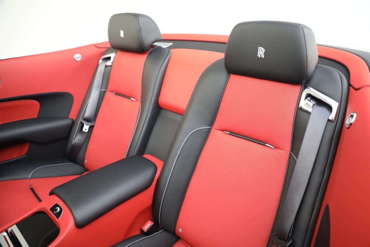 Rolls-Royce Dawn Rear seats