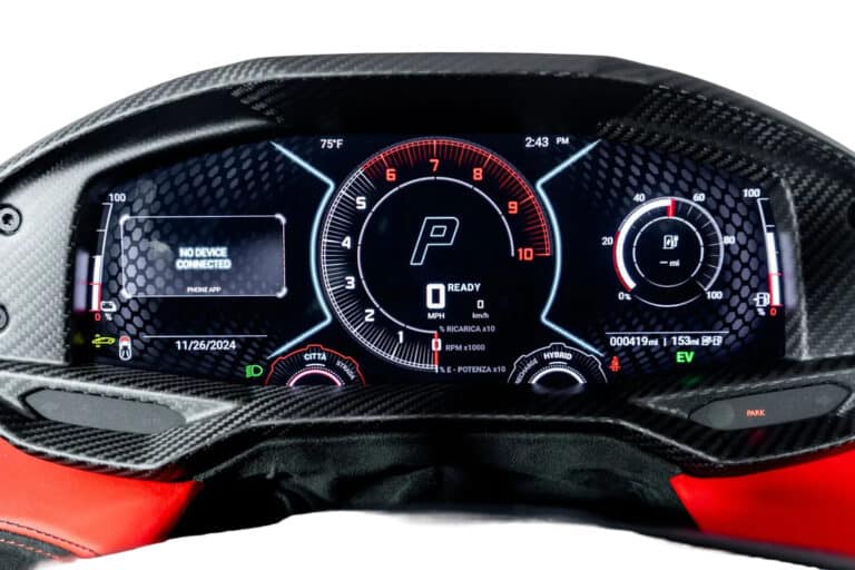 Lamborghini Revuelto Console